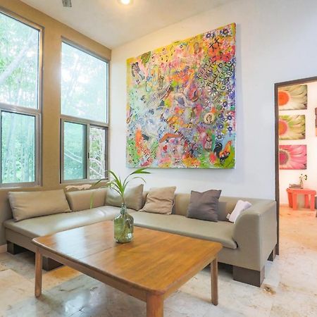 Guest House La Aldea Holistic Experience Канкун Екстериор снимка